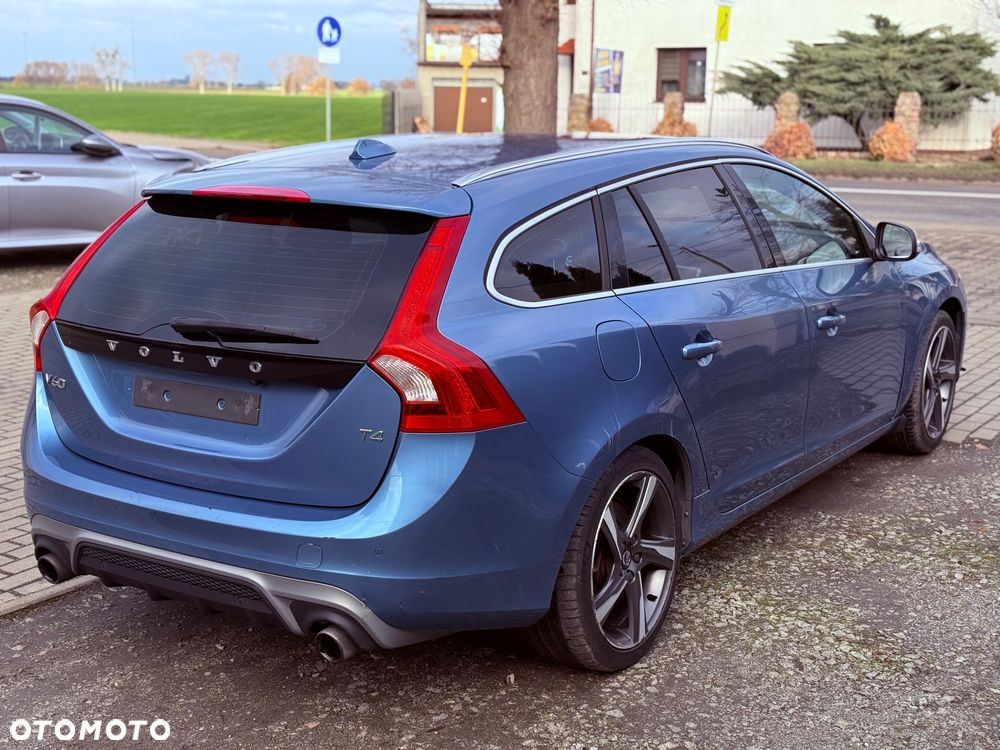 Volvo V60 T4 Geartronic RDesign - 8