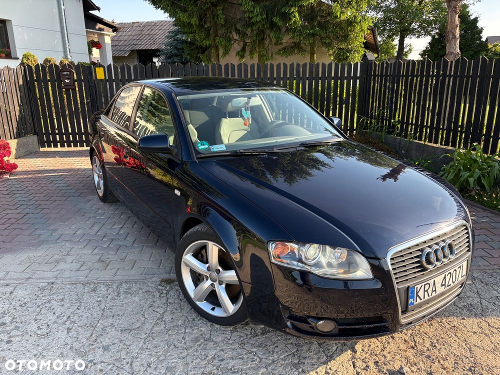 Audi A4 Limousine 3.0 TDI DPF quattro - 3