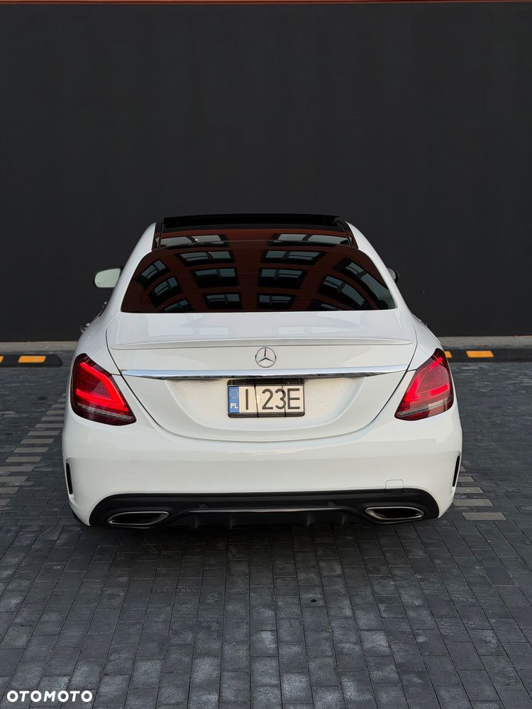 Mercedes-Benz Klasa C 300 4MATIC 9G-TRONIC - 8