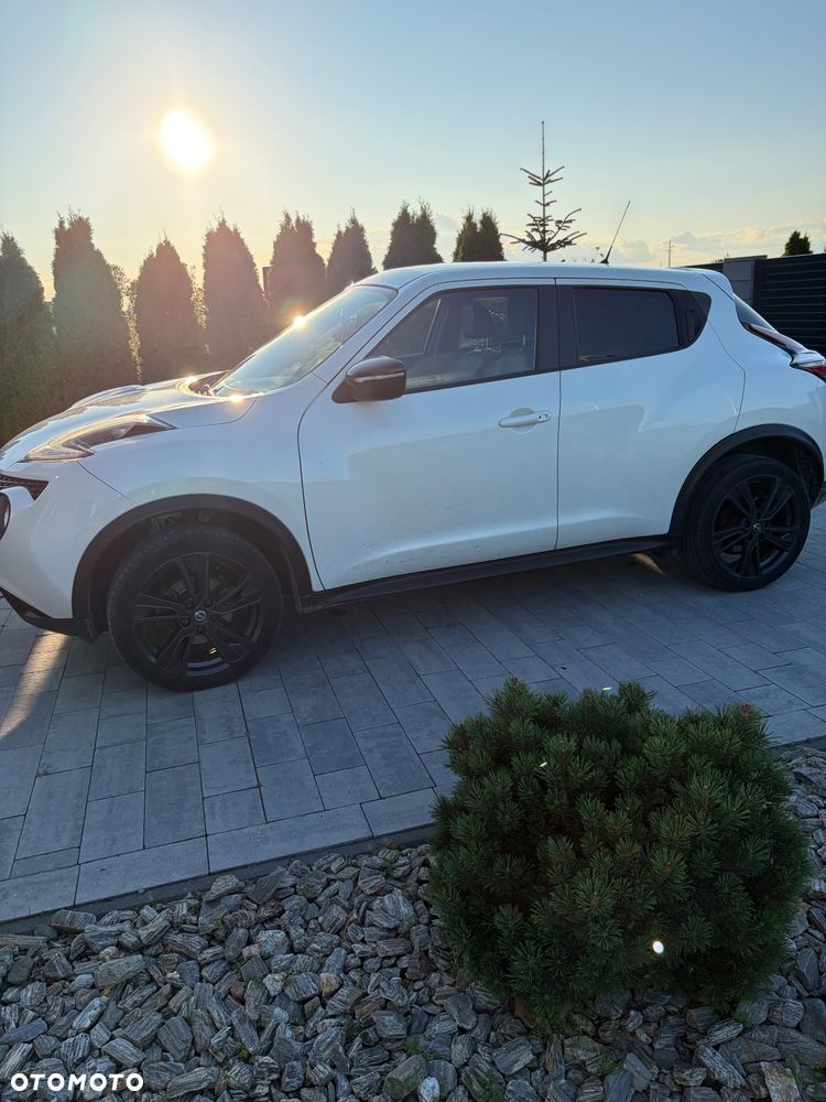 Nissan Juke 1.2 DIG-T N-Connecta EU6 - 4