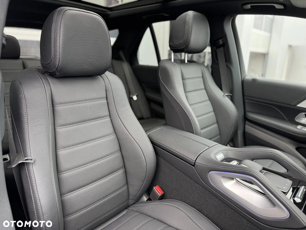 Mercedes-Benz GLE 300 d 4Matic 9G-TRONIC AMG Line Advanced Plus - 12