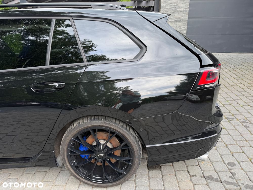 Volkswagen Golf 2.0 TSI 4Motion R Black Edition DSG - 11