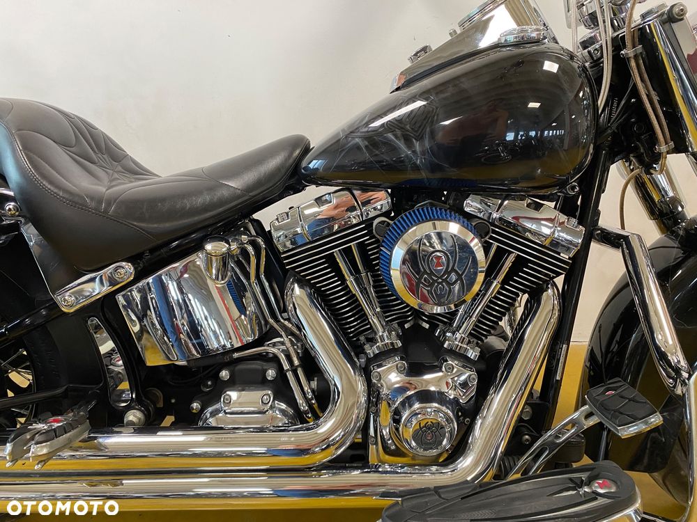 Harley-Davidson Softail - 11