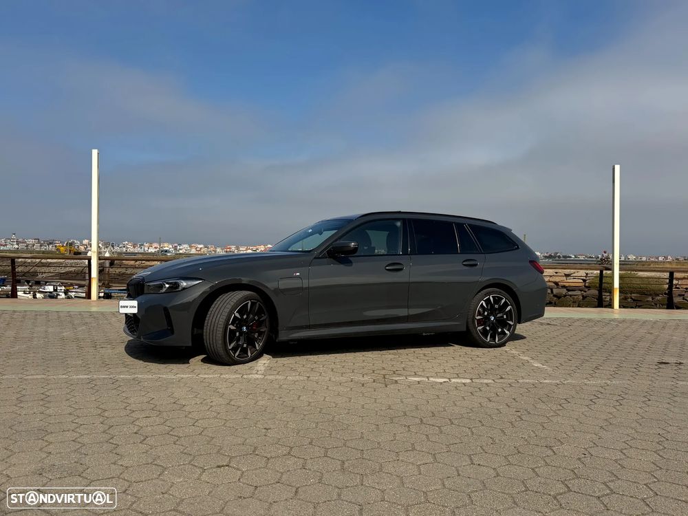 BMW 330 e Pack Desportivo M Pro Auto - 9
