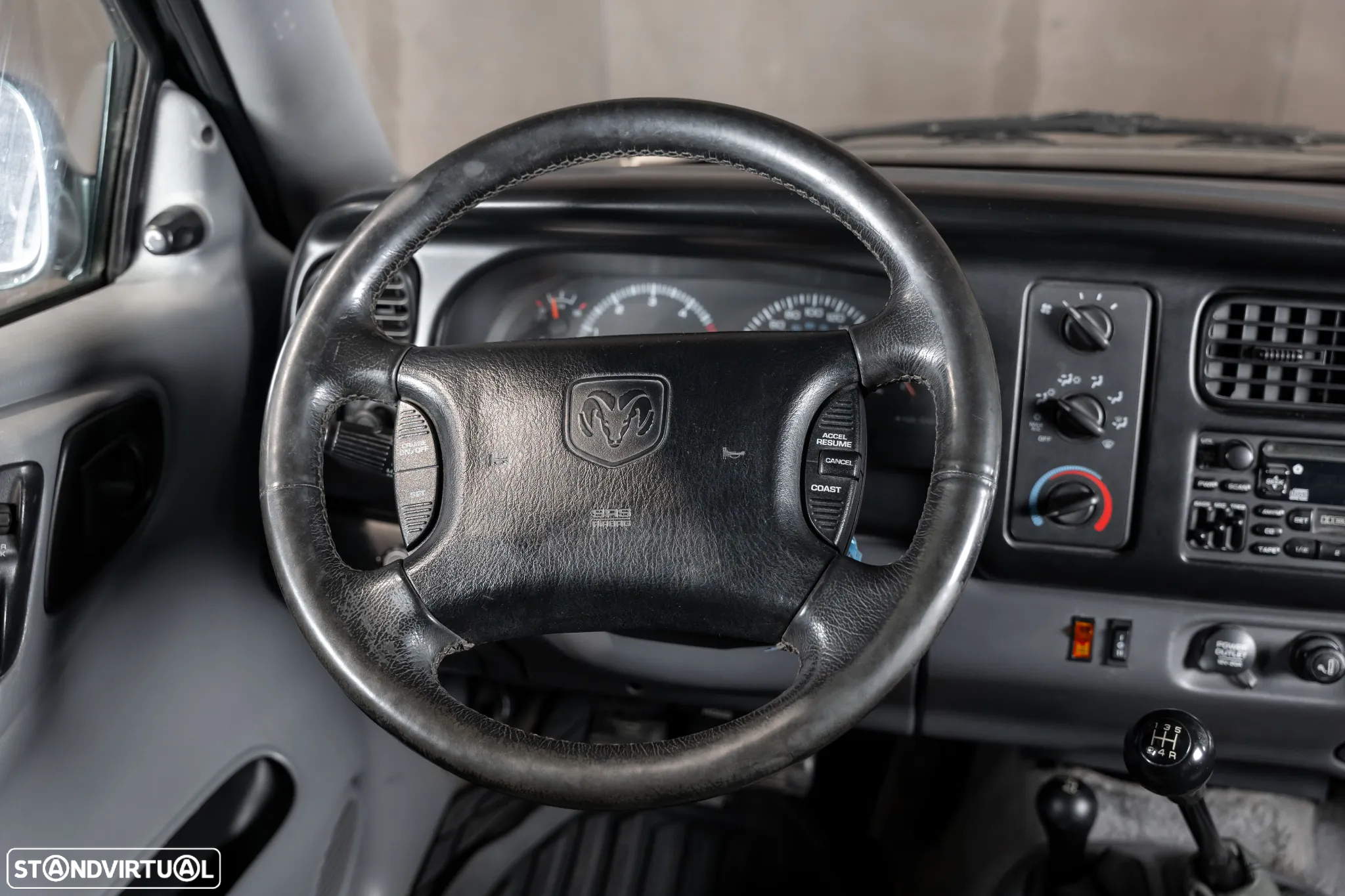 Dodge Dakota - 12