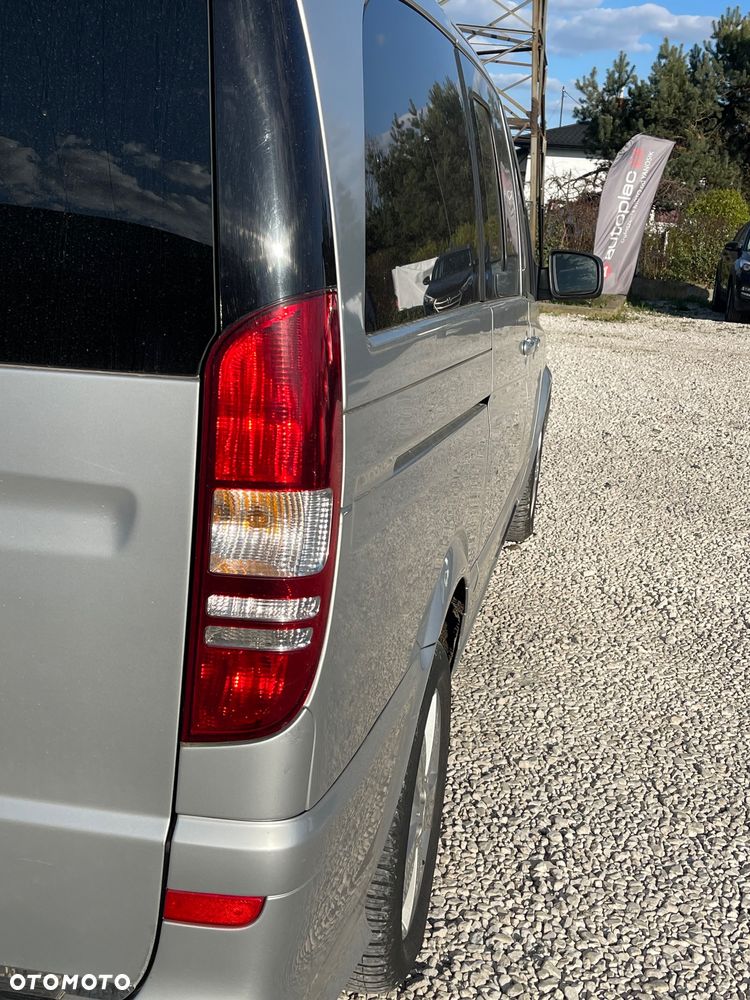 Mercedes-Benz Viano 2.8 CDI Ambiente (d³ugi) - 24