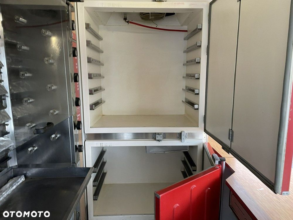 Mercedes-Benz Sprinter - 35