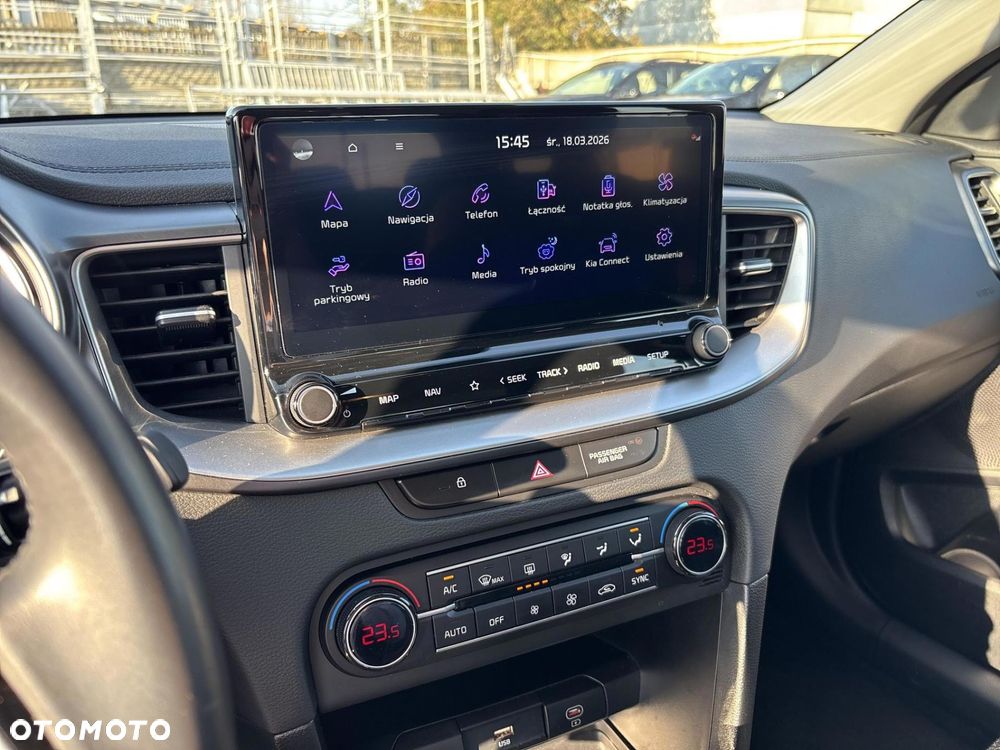 Kia Ceed 1.5 T-GDI M DCT - 24