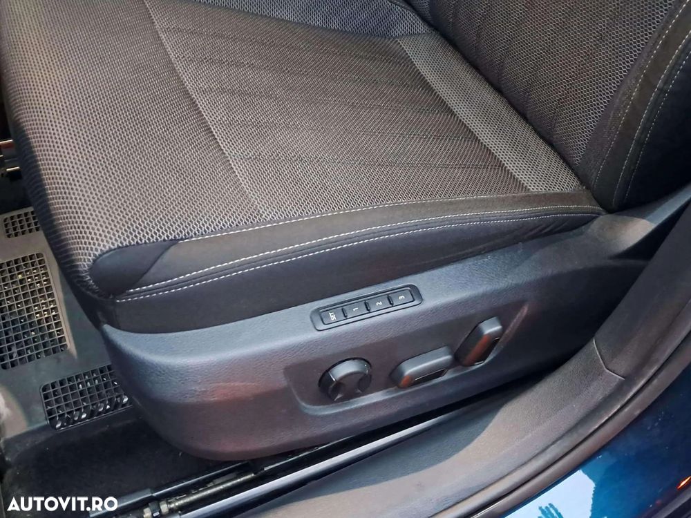 Skoda Superb 2.0 TDI DSG Style - 10