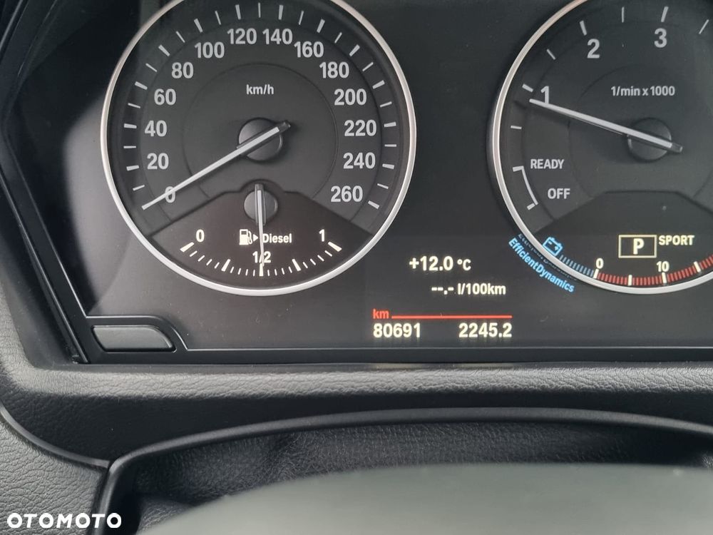 BMW X1 xDrive18d Sport Line - 9