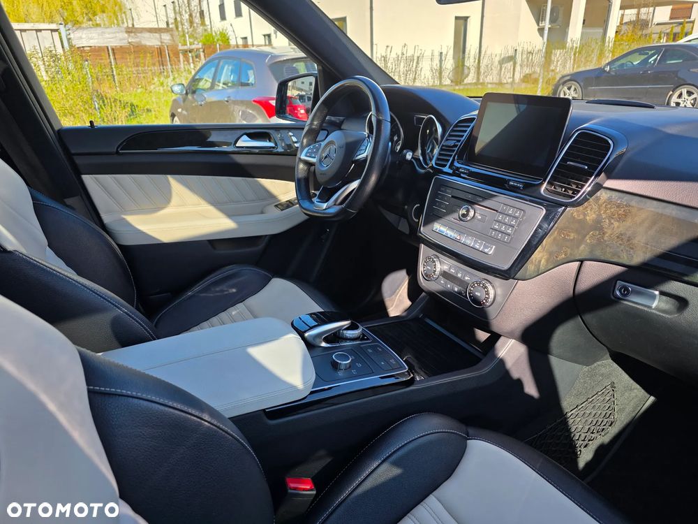 Mercedes-Benz GLE 350 d 4-Matic - 8