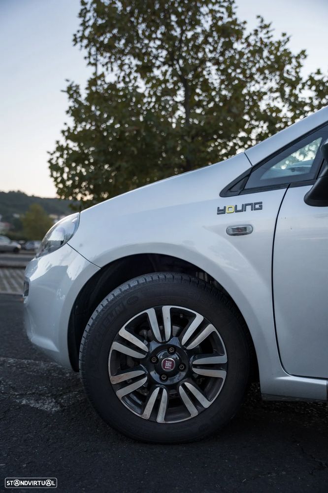 Fiat Punto 1.2 Young II S&S - 5
