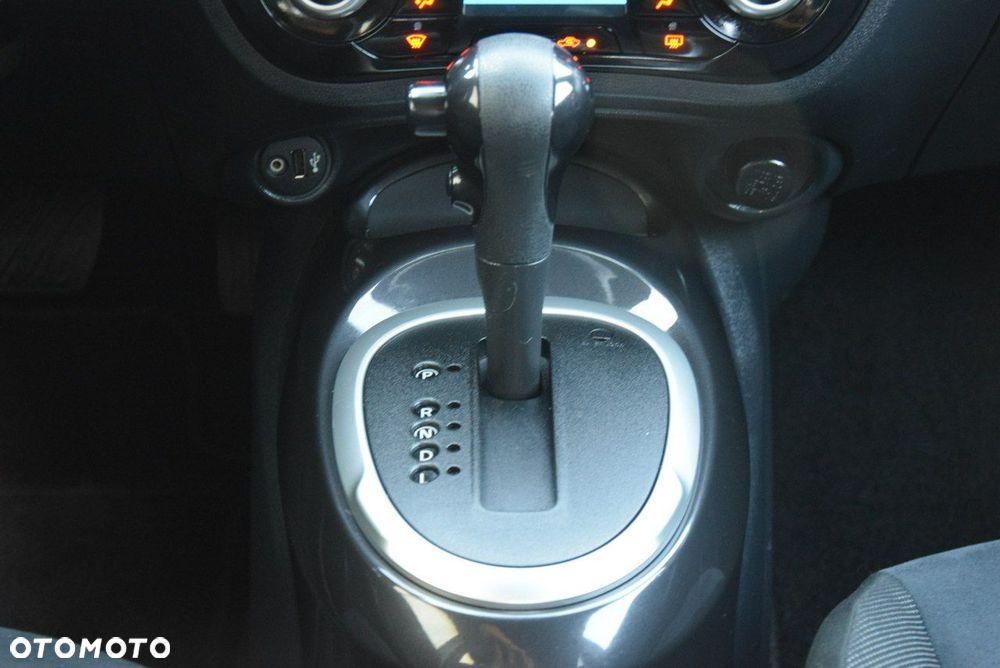 Nissan Juke 1.6 Xtronic N-Connecta - 22