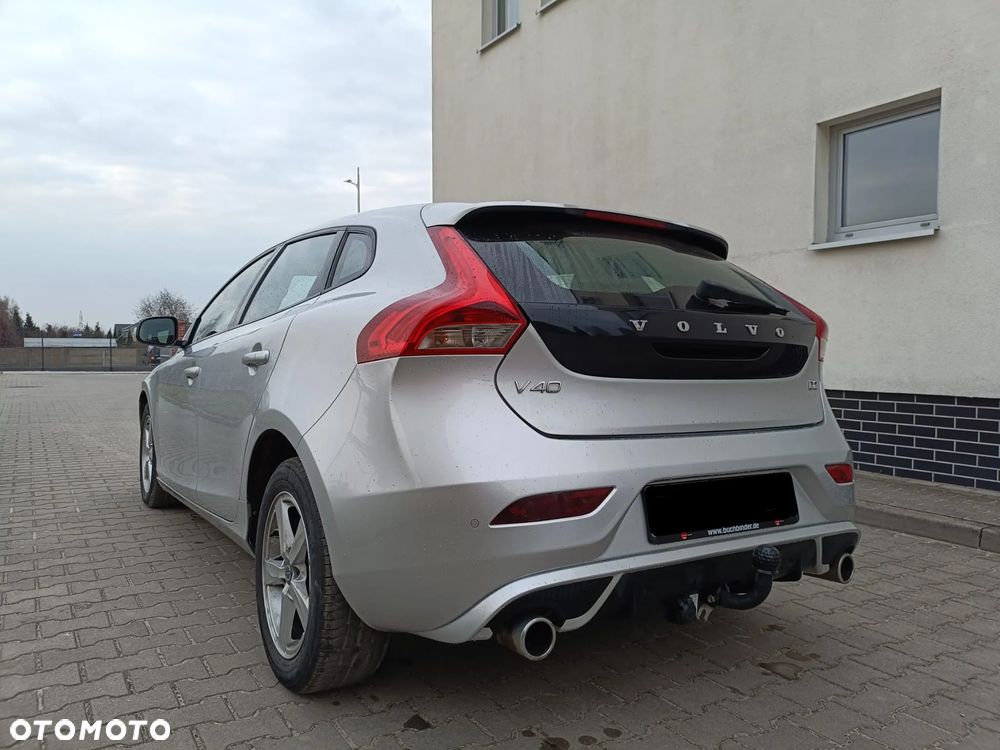 Volvo V40 D2 Kinetic - 26