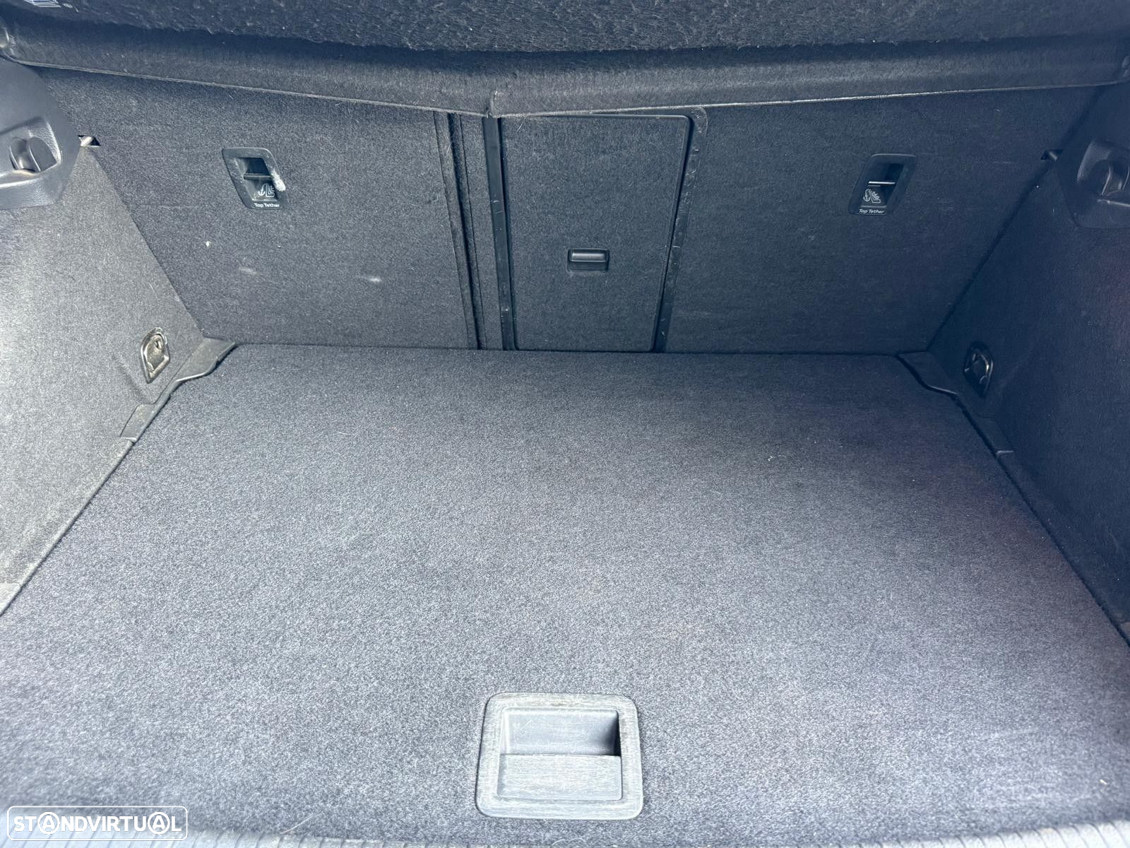 VW Golf 2.0 TDi GTD DSG - 21