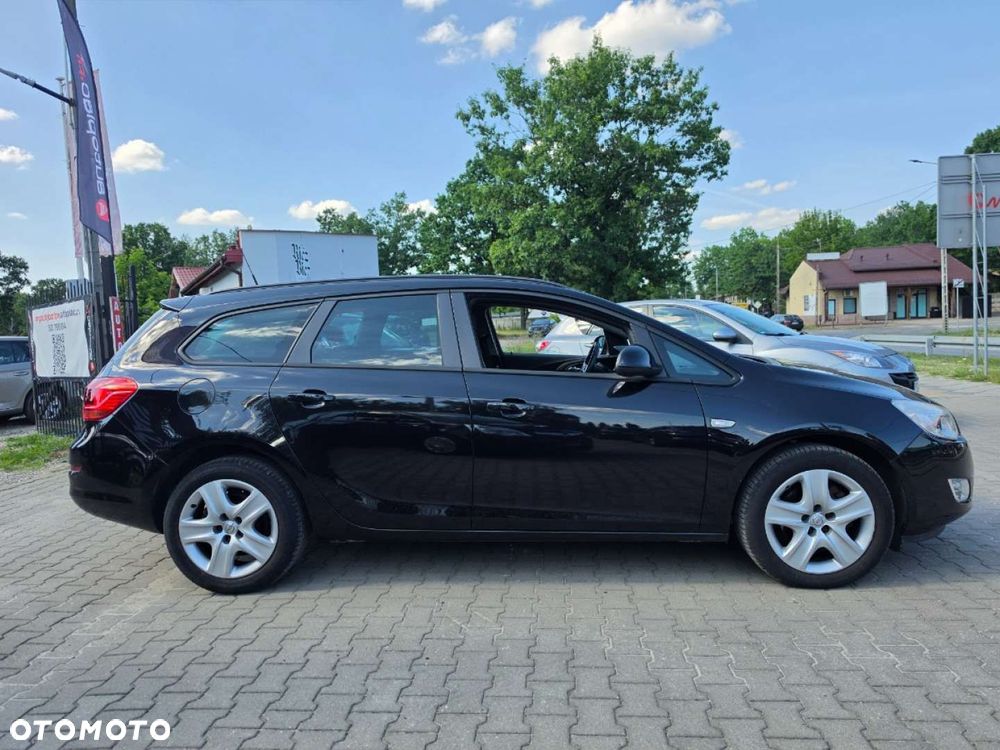 Opel Astra - 8