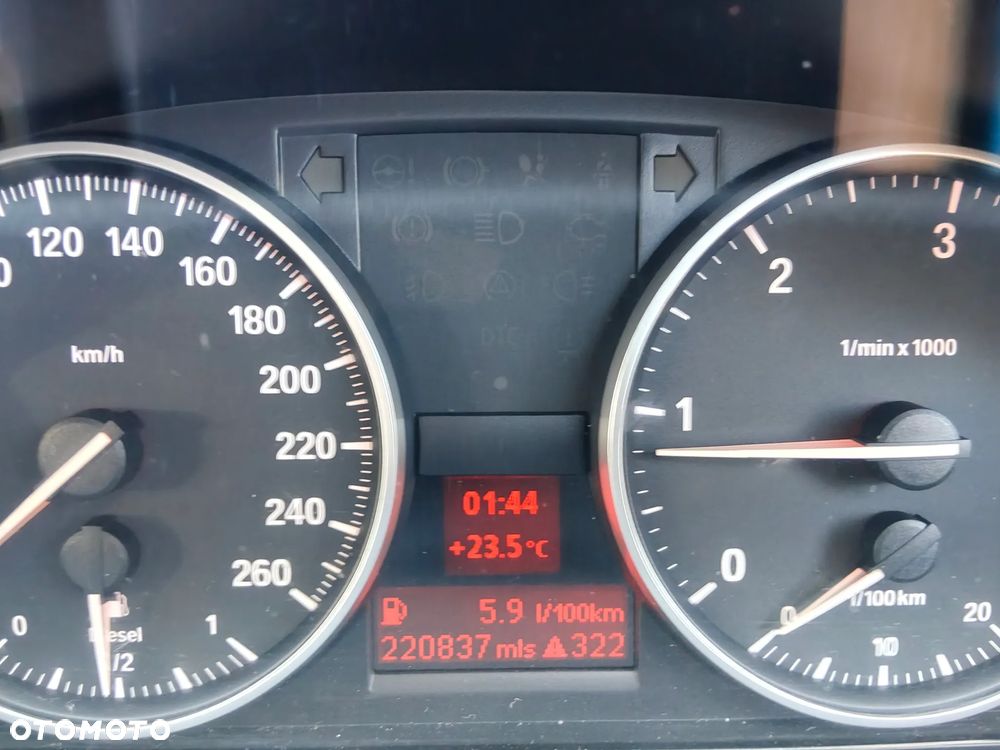 BMW X1 sDrive18d - 6