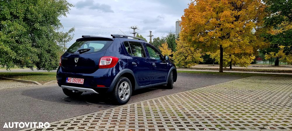 Dacia Sandero 1.2 16V 75 Laureate - 3