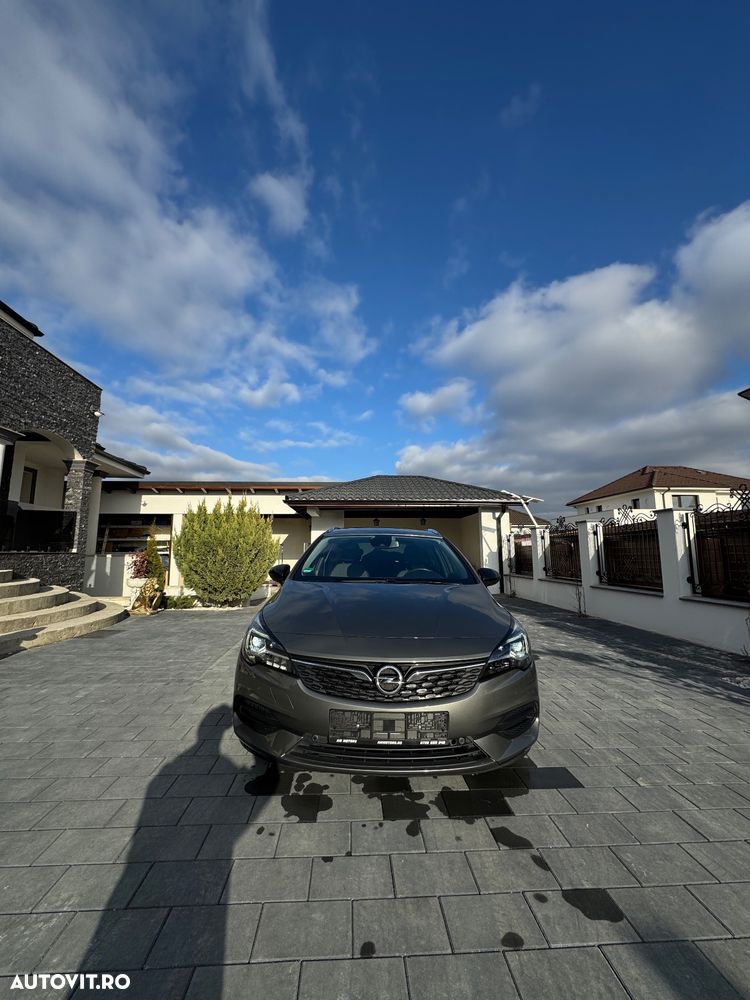 Opel Astra 1.5 D Start/Stop Sports Tourer Automatik Business Edition - 2