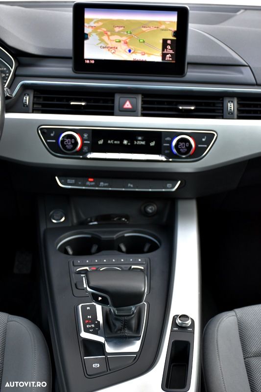 Audi A4 2.0 TDI S tronic quattro sport - 22