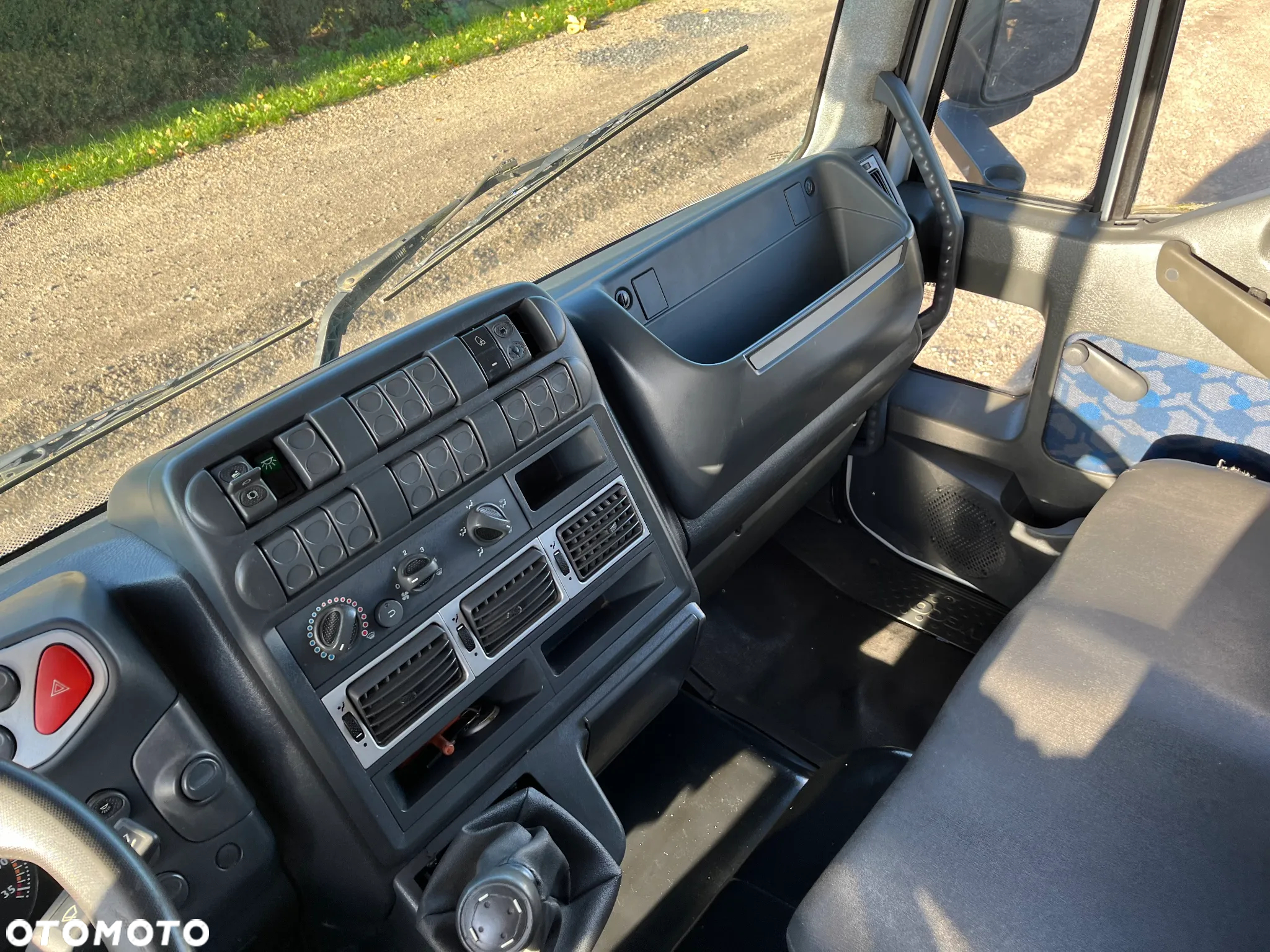 Iveco - 28