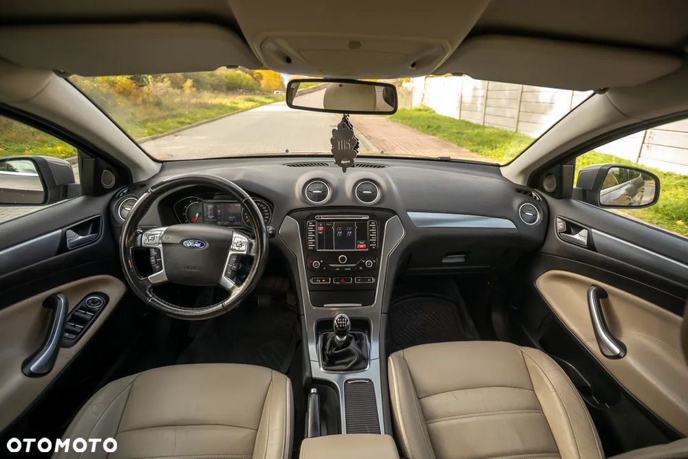 Ford Mondeo Turnier 2.0 TDCi Cool & Sound - 24