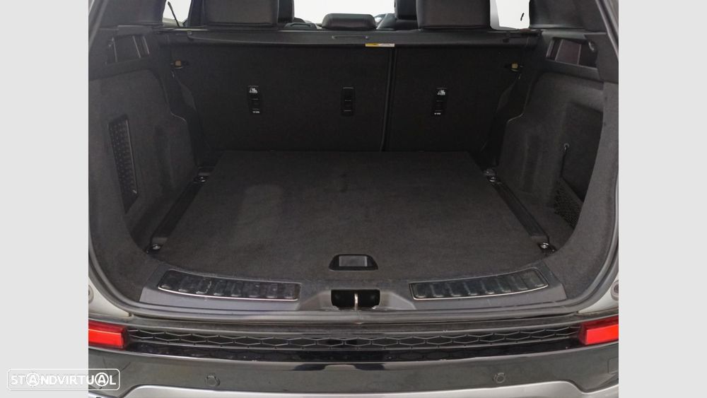 Land Rover Discovery Sport 1.5 I3 P300e AWD R-Dynamic S - 14