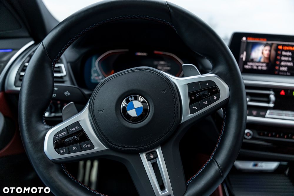 BMW X4 xM40i mHEV - 31