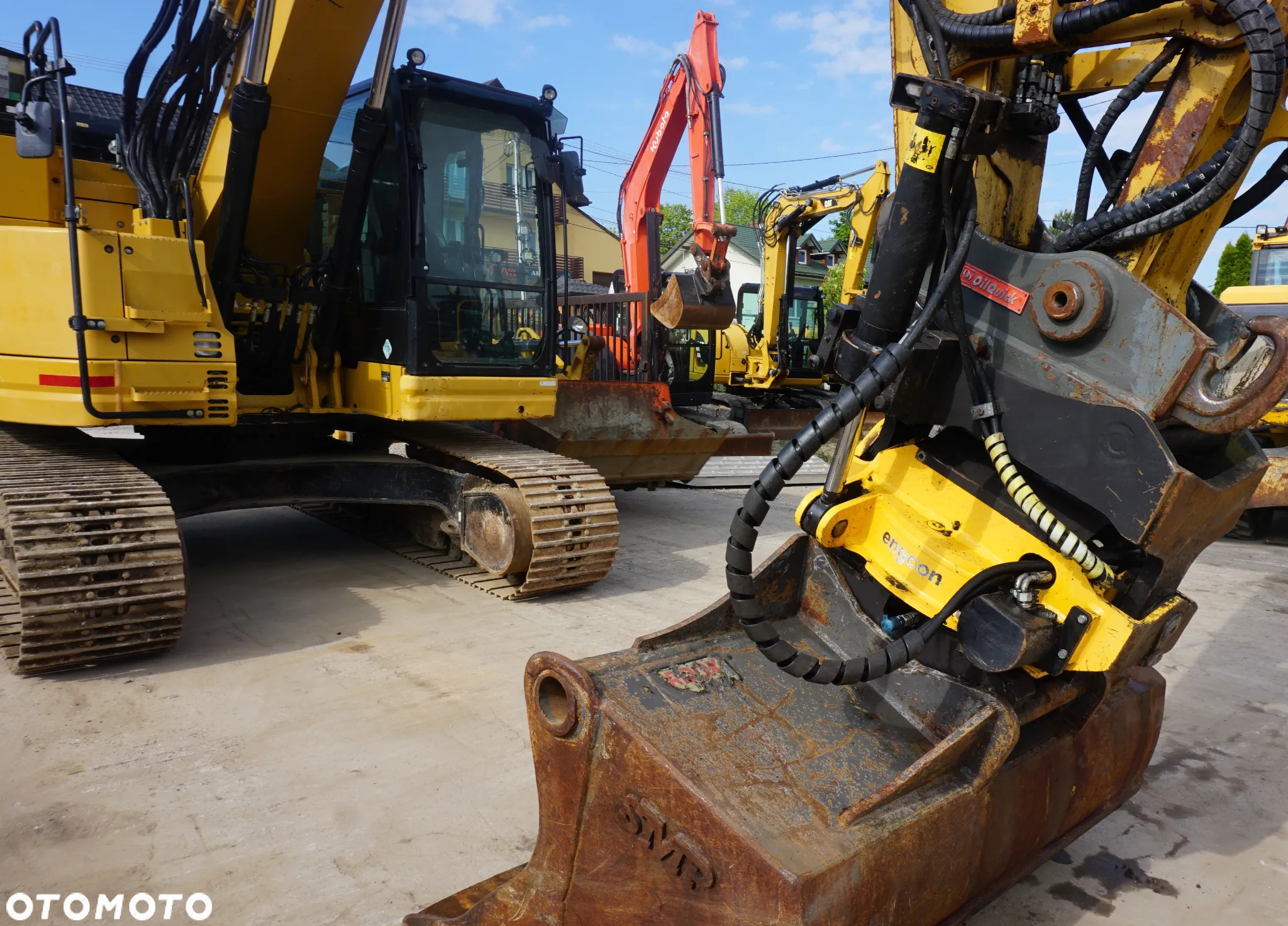 Caterpillar CAT 325 F - 10
