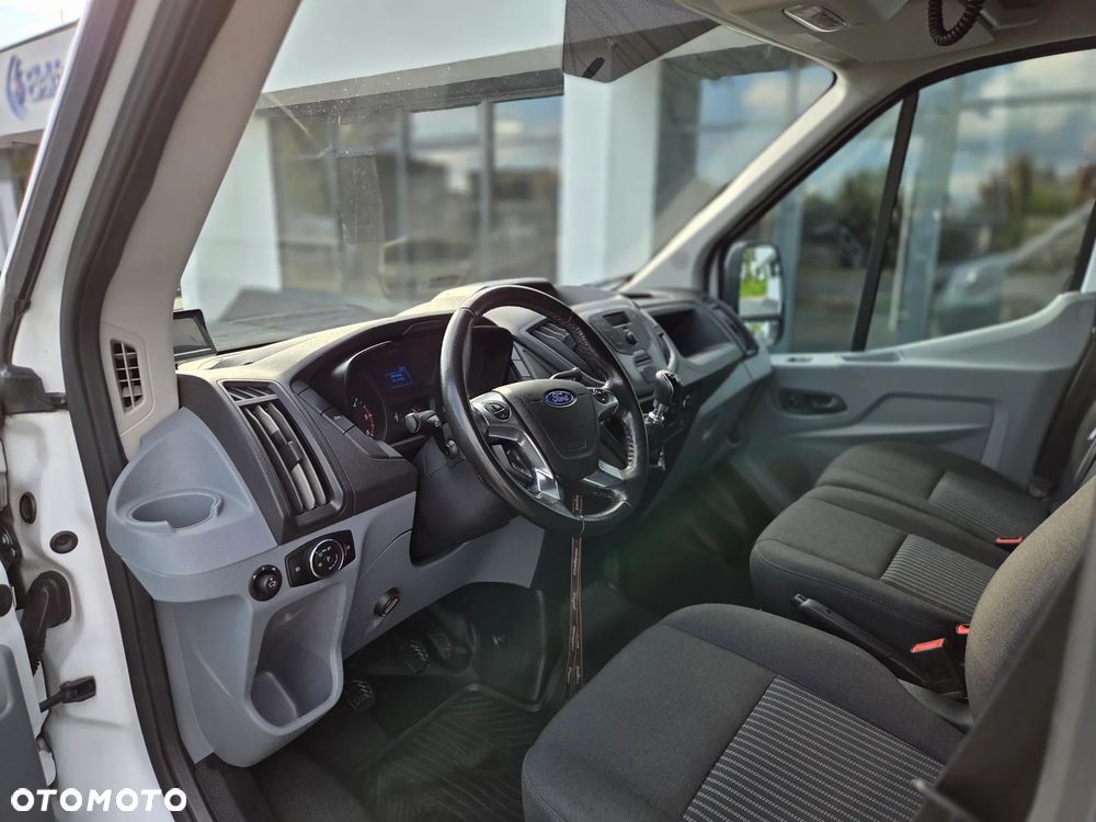 Ford Transit - 16