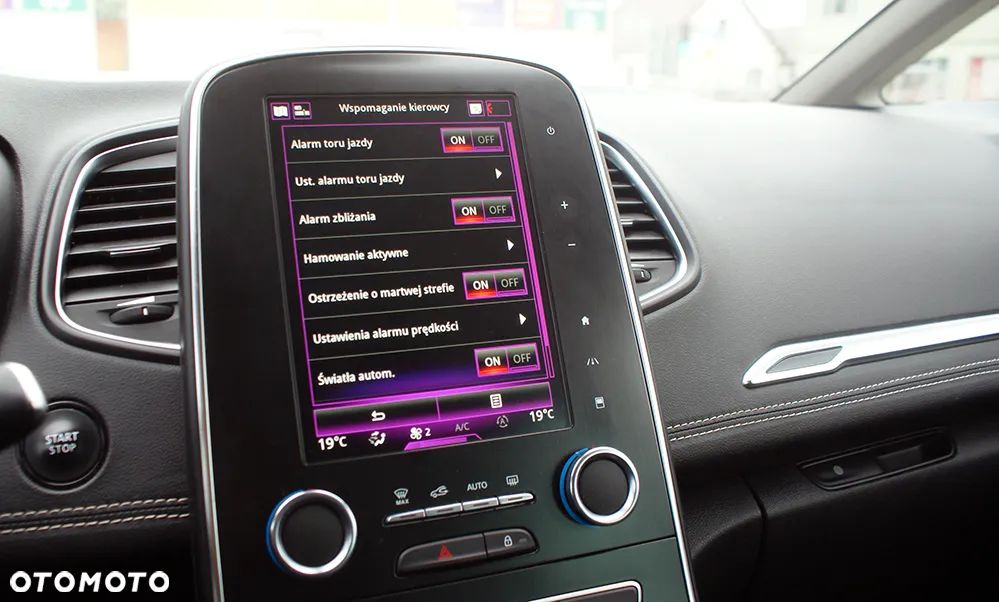 Renault Scenic 1.6 dCi Energy Limited EU6 - 13