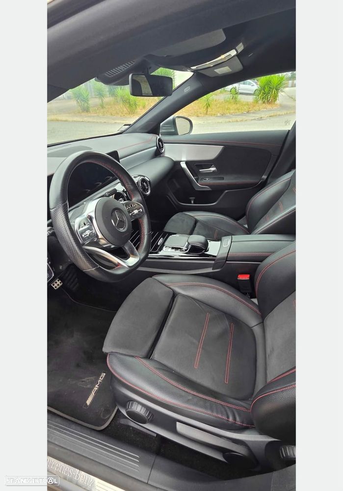 Mercedes-Benz CLA 200 - 4