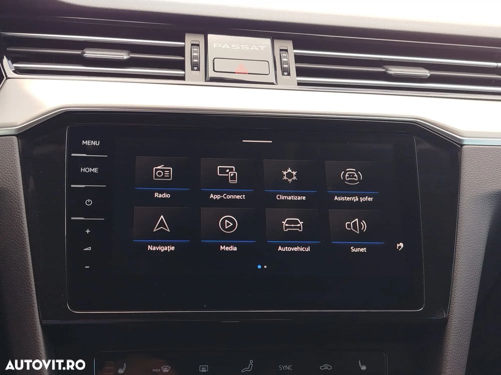 Volkswagen Passat Variant 2.0 TDI SCR DSG 4Motion Elegance - 16