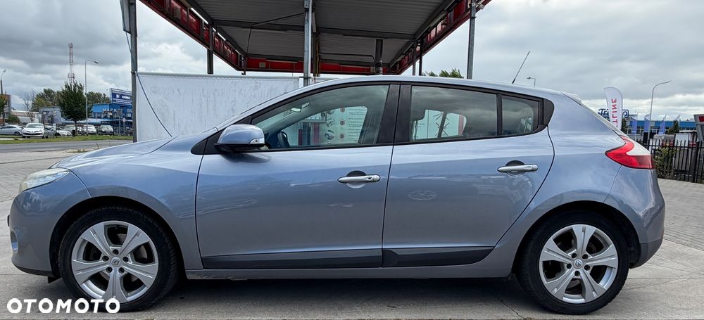 Renault Megane TCe 180 Dynamique - 3