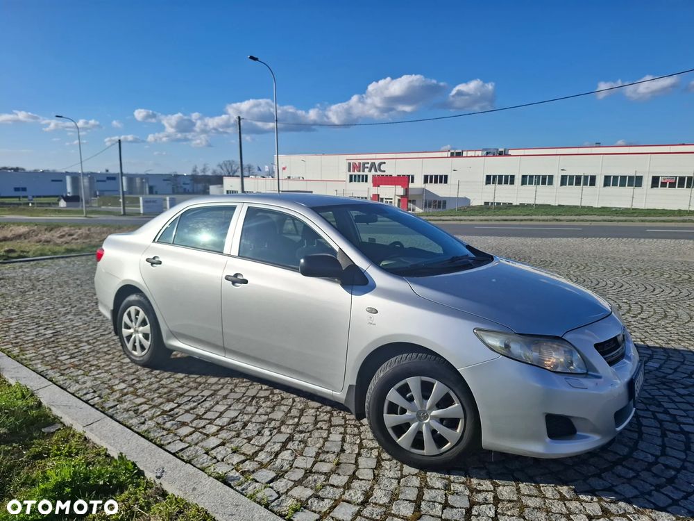 Toyota Corolla 1.4 VVT-i Terra - 1