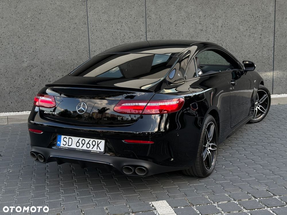 Mercedes-Benz Klasa E - 15