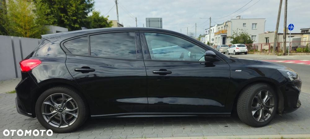 Ford Focus 1.5 EcoBoost Start-Stopp-System ST-LINE - 11