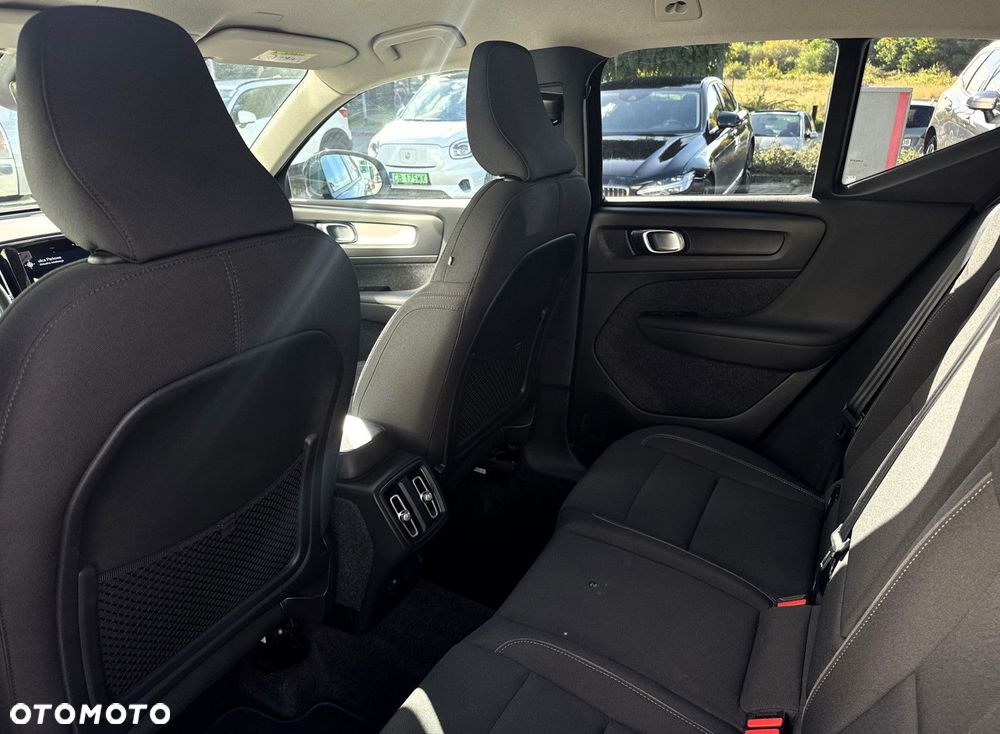 Volvo XC 40 - 26