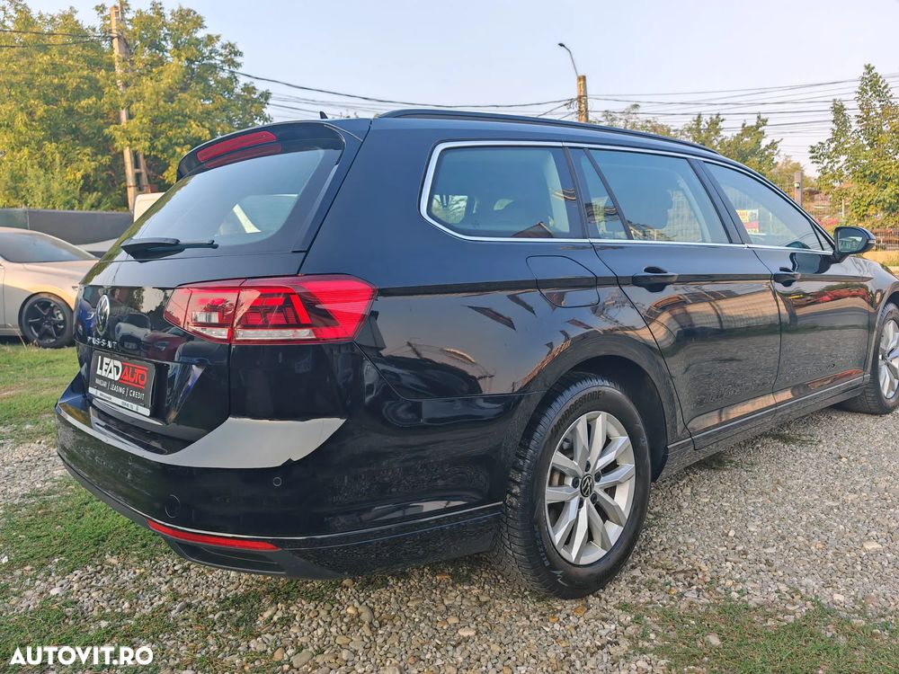 VOLKSWAGEN Passat 2023 — imagine 3