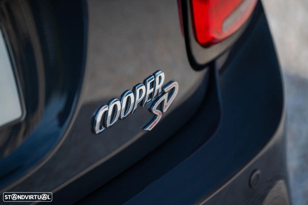 MINI 3 Portas Cooper SD - 23