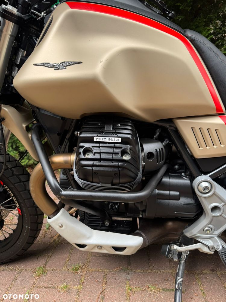 Moto Guzzi V85 - 13