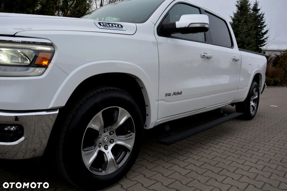 Dodge RAM - 16
