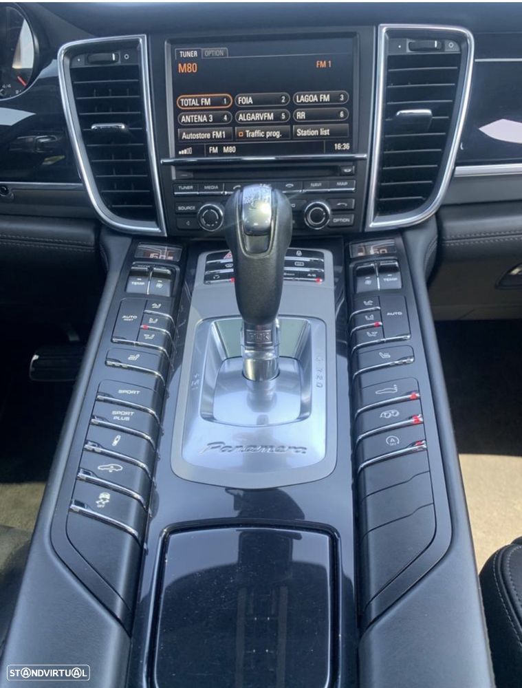 Porsche Panamera GTS PDK - 3