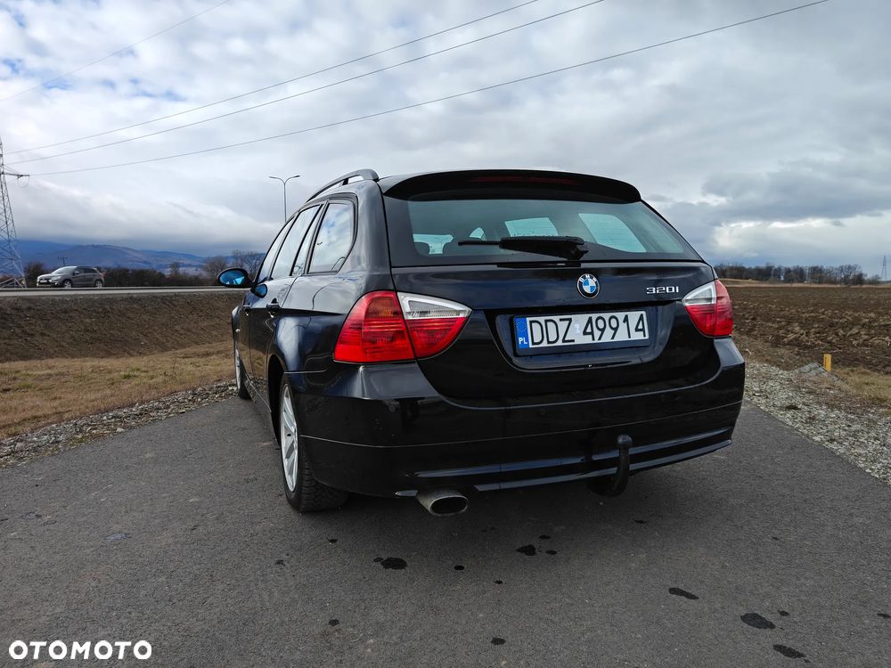 BMW Seria 3 - 20