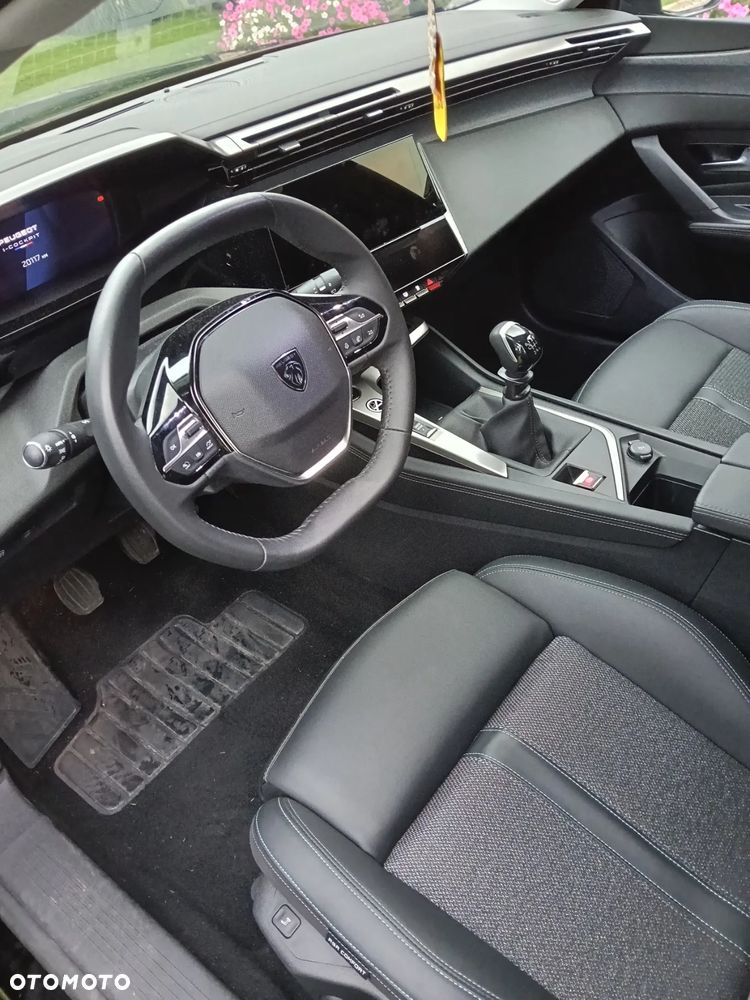 Peugeot 308 1.2 PureTech Allure S&S - 9