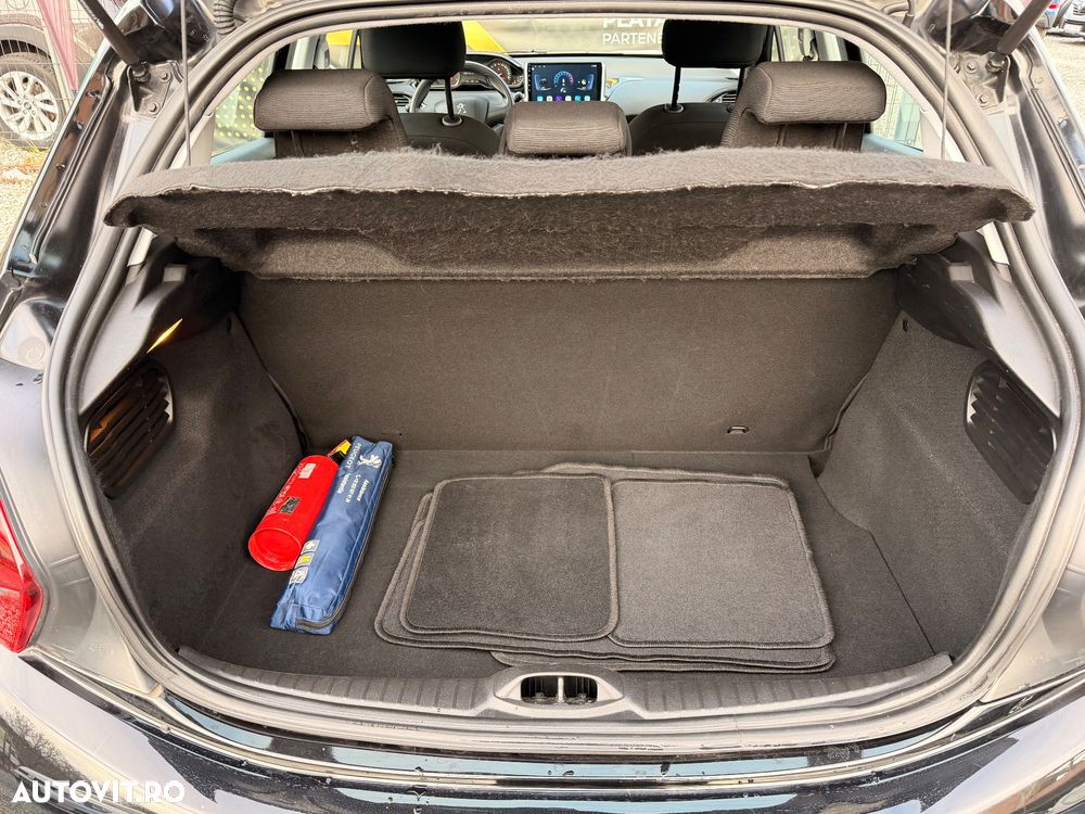 Peugeot 208 PureTech 82 Start & Stop Style - 7