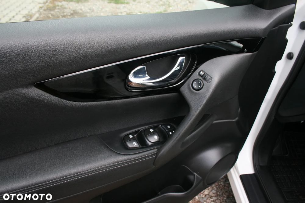 Nissan Qashqai 1.3 DIG-T Acenta - 11