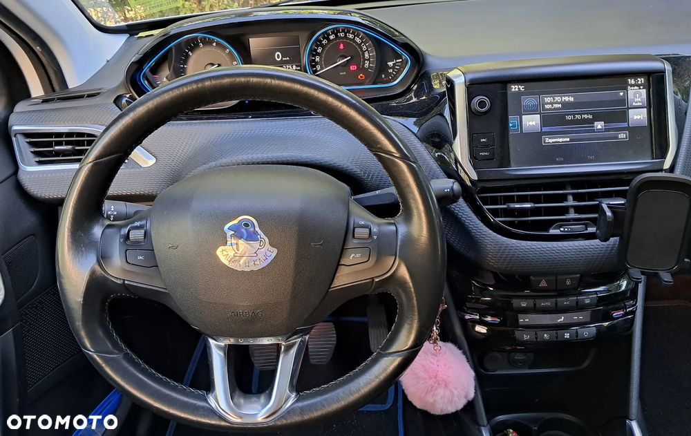 Peugeot 2008 1.6 VTi Allure - 4