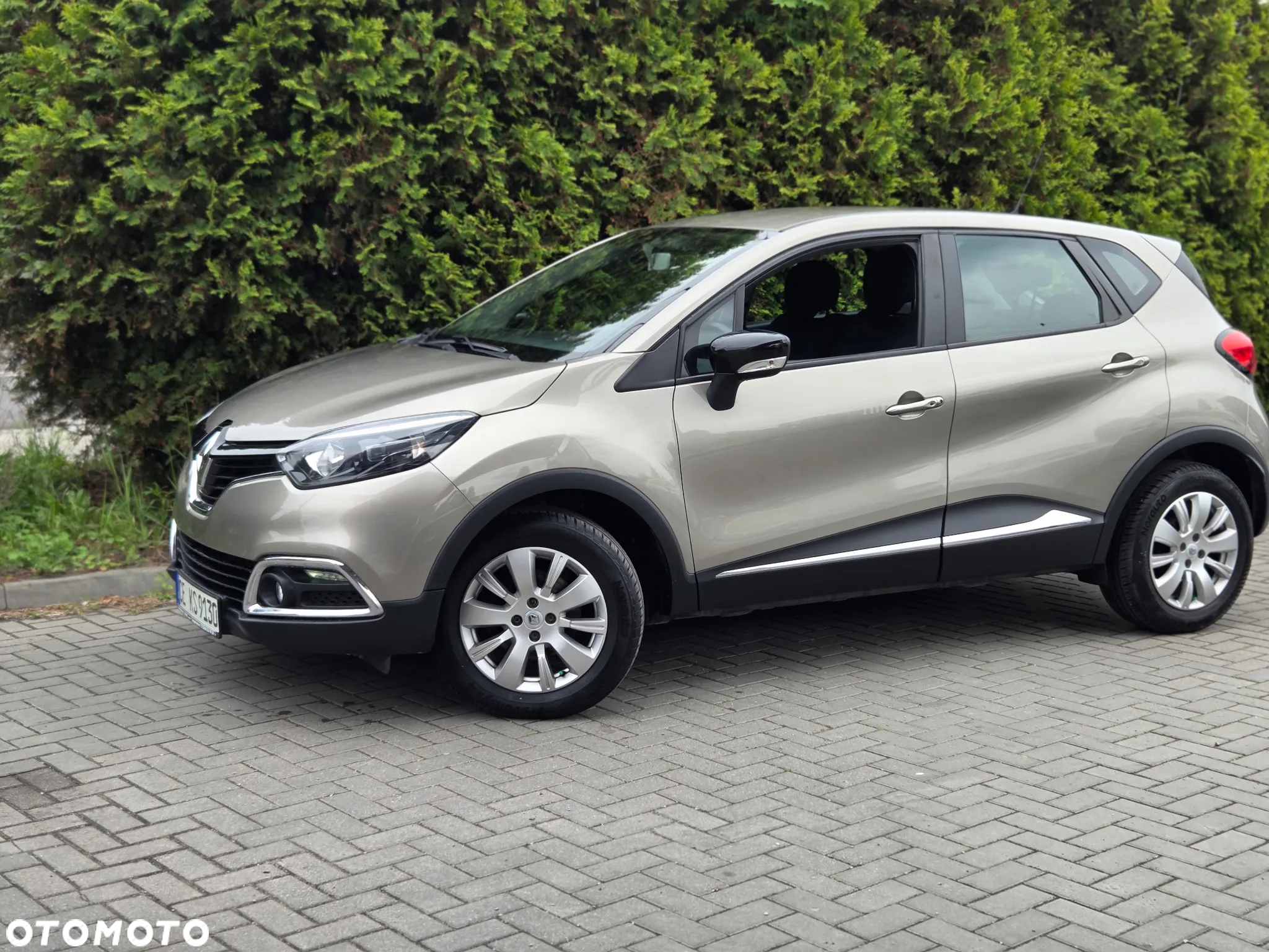 Renault Captur 1.5 dCi Energy Intens - 4