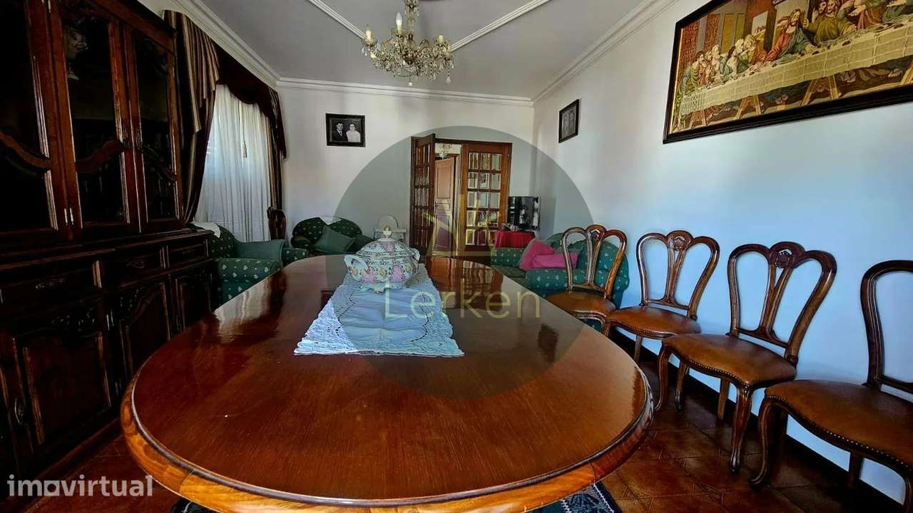 Quintinha com 2.724m² + Casa T3 + Ruína | Potencial de Investimento - Grande imagem: 5/26